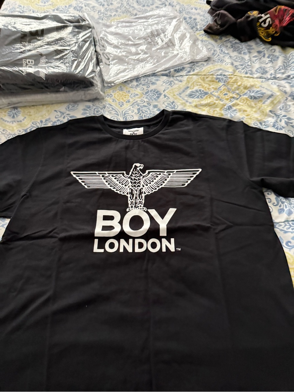 Boy London Men’s Eagle Logo T Shirt size XL